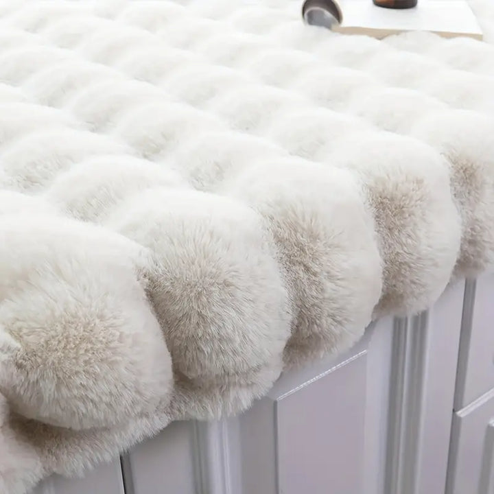 Tapis long en fausse fourrure de lapin