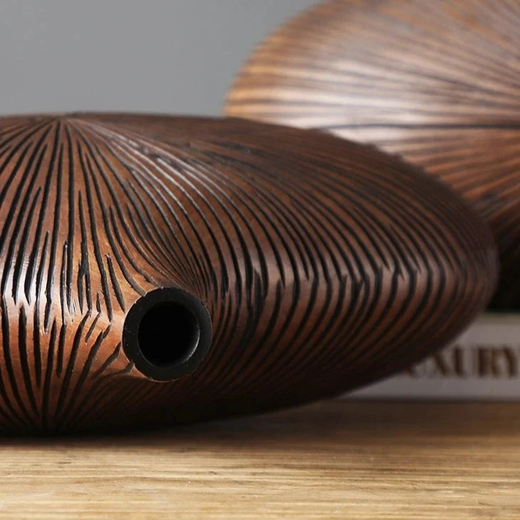 Vase sculpté du sahara