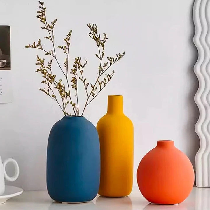 Vase en céramique nordique