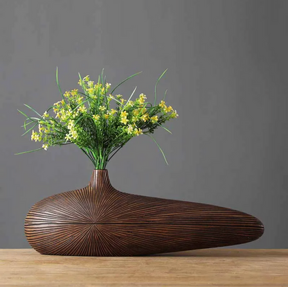 Vase sculpté du sahara