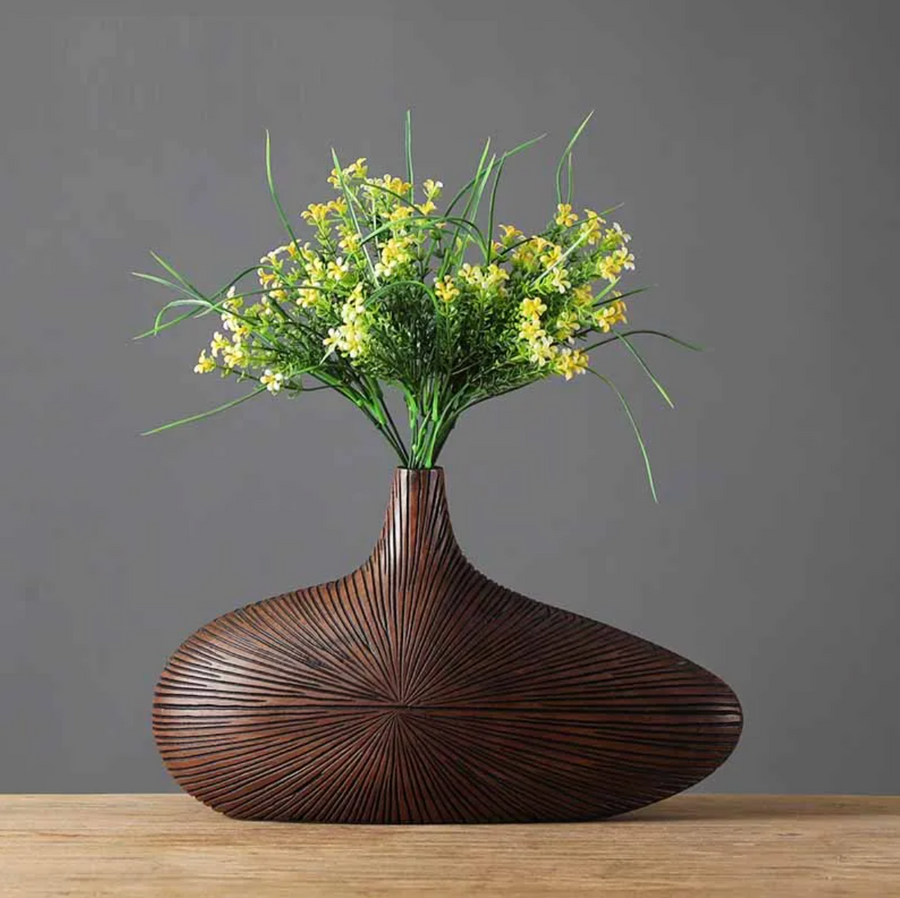 Vase sculpté du sahara