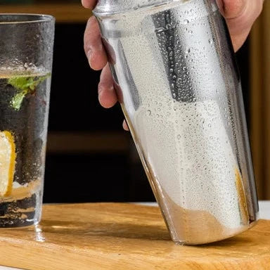 Set de Bar Métallique Luxe – L’art du cocktail à portée de main (10 pièces)